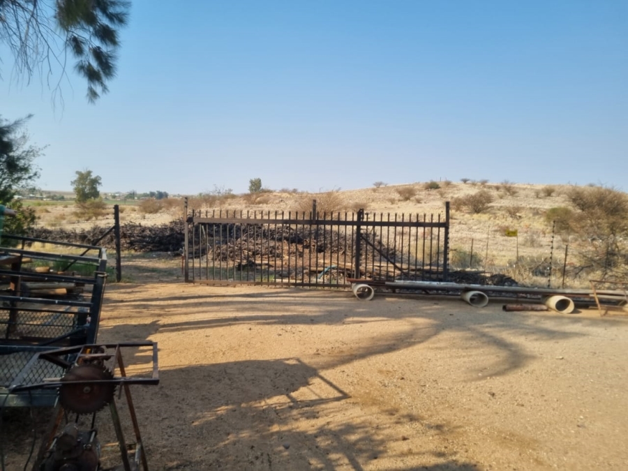 5 Bedroom Property for Sale in Upington Rural Northern Cape